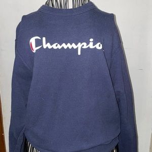 Very comfy crew neck